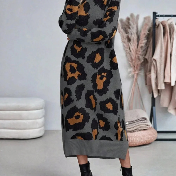 Multicolor Casual Women's Leopard Print Turtleneck Sweater Dress - Picture 3 of 6